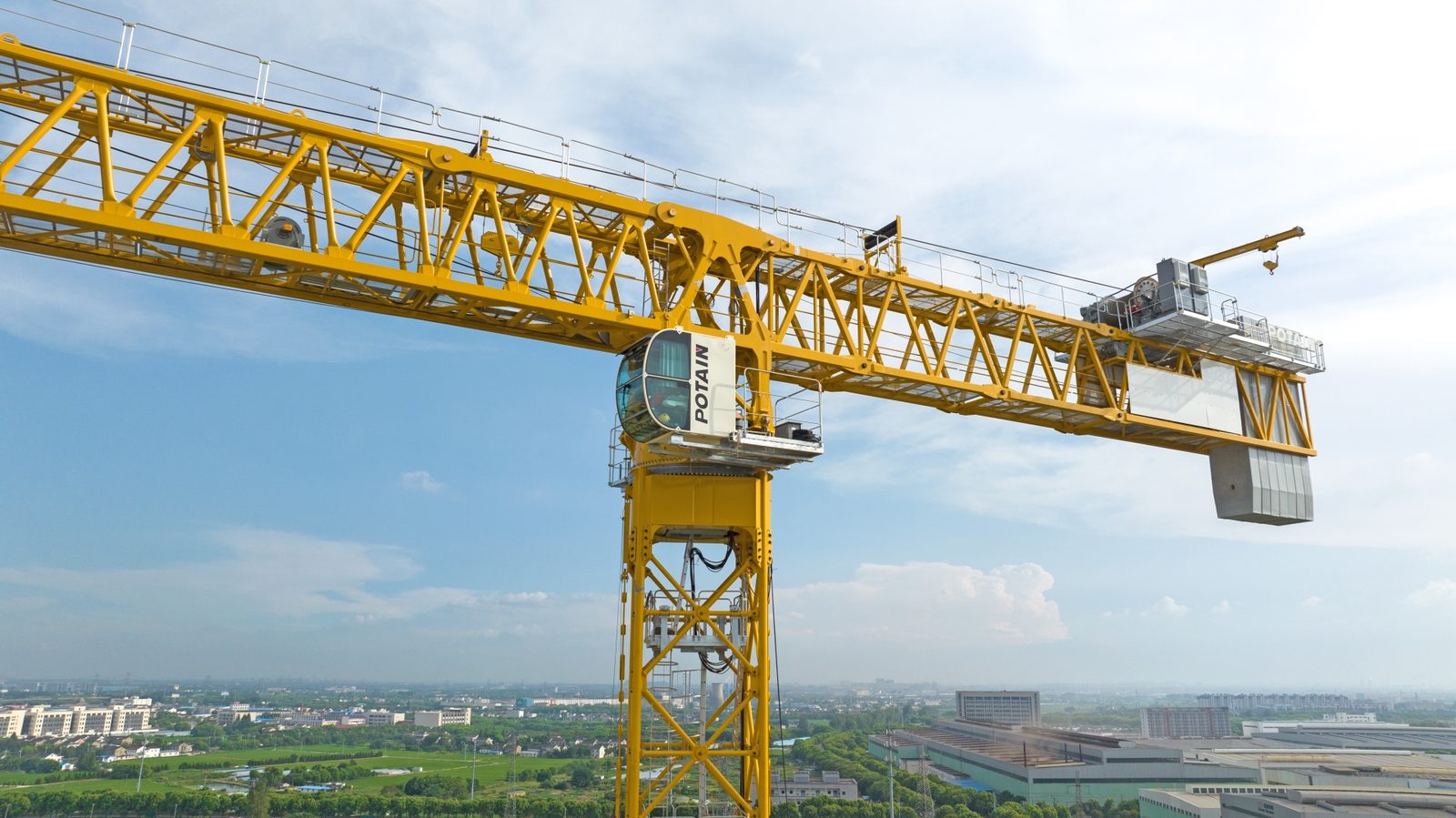 MCT2205 tower crane